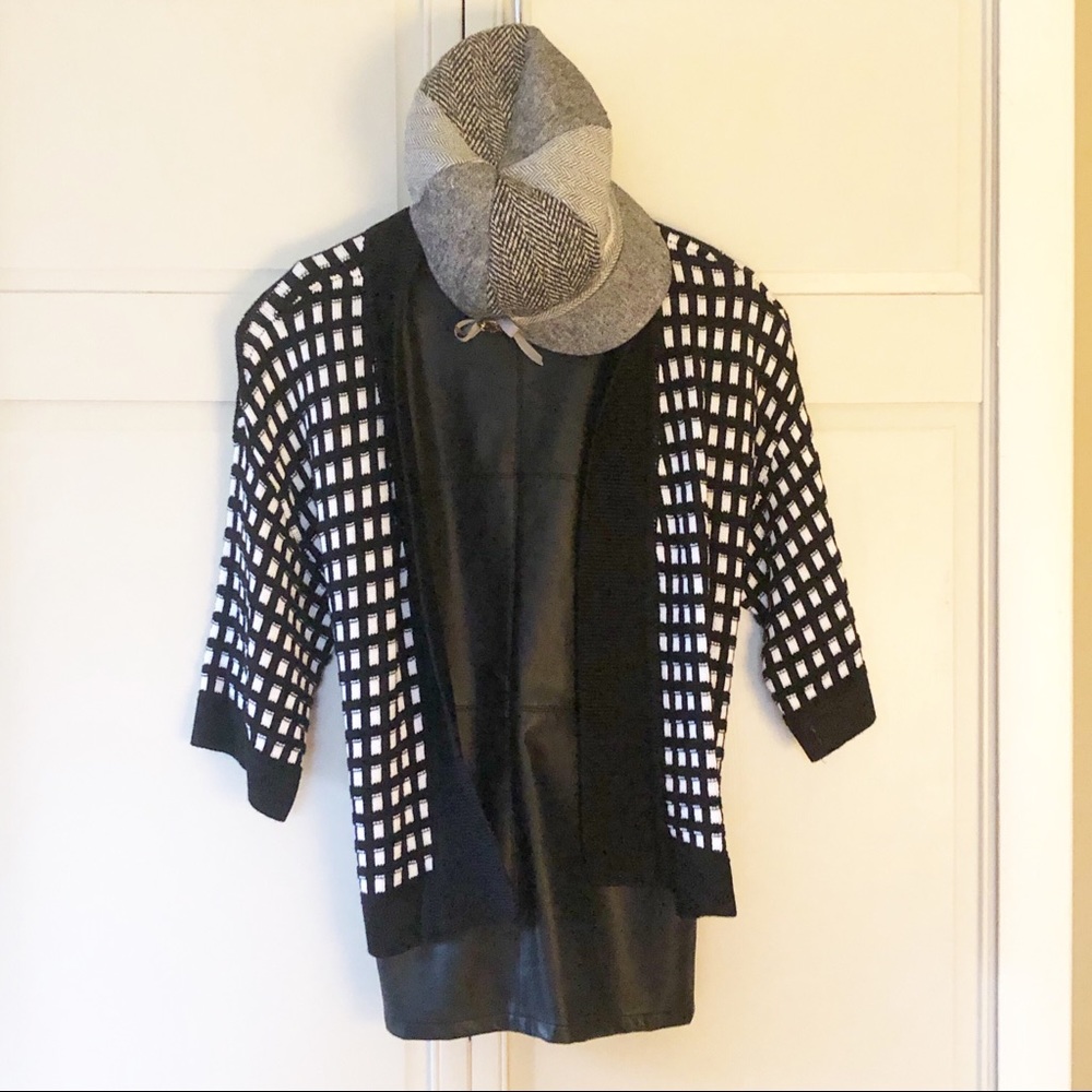 Sold Open Front 2/3 Sleeve Cardi Sz. M